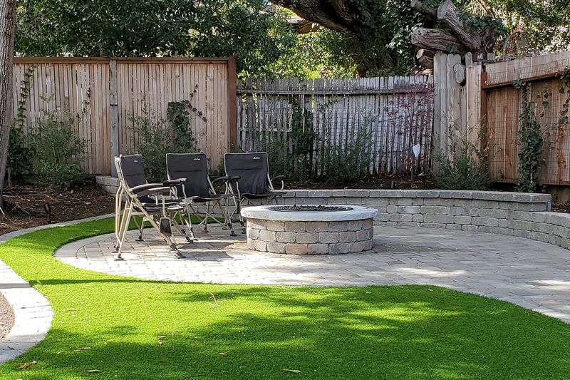 Backyard Patio — Etobicoke, photo 2 of 3